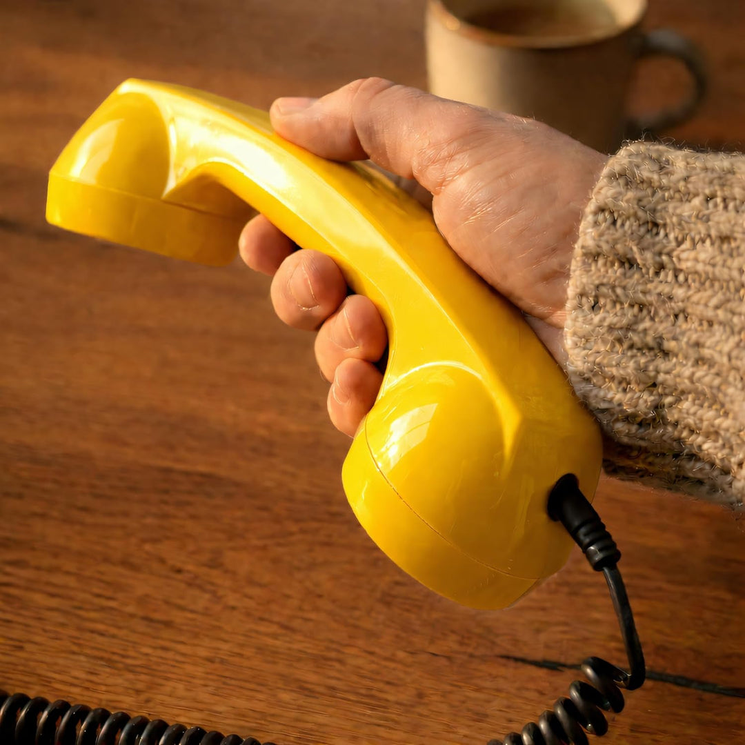 Retro Handyhörer für Apple iPhones mit Lightning (passender Adapter mit inbegriffen) in der Form ein