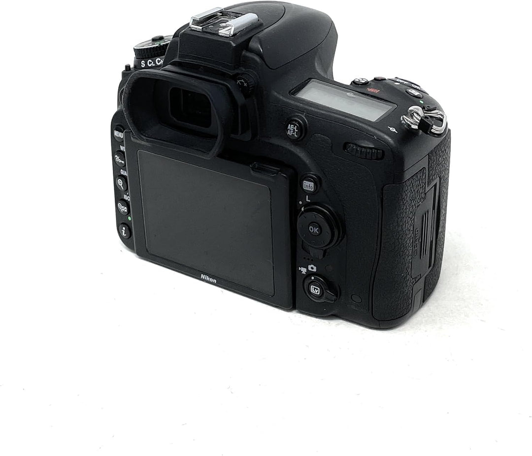 Nikon D750 Vollformat Digital SLR Kamera (24,3 MP, Full-HD Video, EXPEED 4-Prozessor, 3,2 Zoll/8 cm