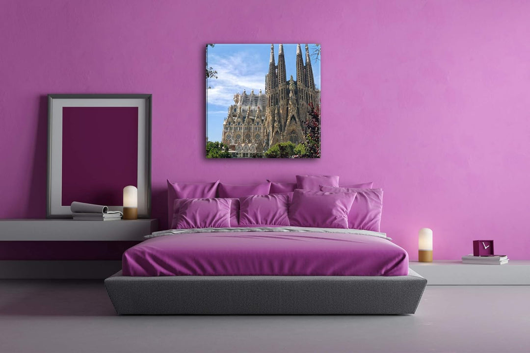 deyoli die Kathedrale Sagrada Familia in Barcelona Format: 70x70 als Leinwand, Motiv fertig gerahmt