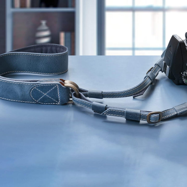 MegaGear MG2001 SLR, DSLR Schulter- oder Nackengurt aus echtem Leder (Blau) Azul, Azul