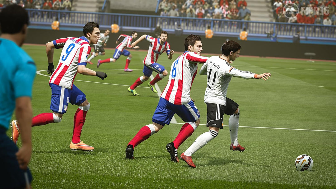 FIFA 16 - [PlayStation 4] PlayStation 4 Standard Disk, PlayStation 4 Standard Disk