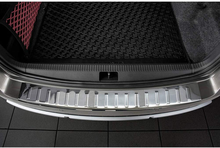 Edelstahl Heckstossstangenschutz kompatibel mit Skoda Octavia III Scout 2014-2020 'Ribs'