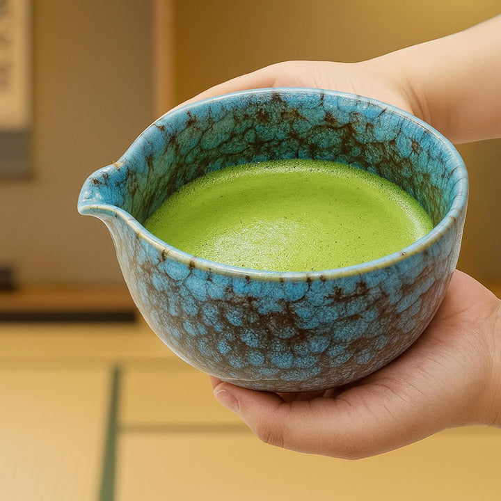 SURFOU Matcha Set 7 Stück, Matcha Schale mit Ausgiesser, Bambus-Schneebesen, Schaufel, Besenständer,