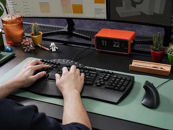 Perixx PERIDUO-512B US, Kabelgebundene ergonomische Tastatur und vertikale Maus-Kombination, USB, Sc