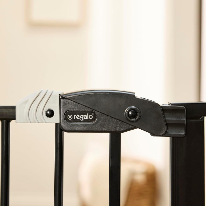 Regalo Deluxe Easy Step Schutzgitter extrahoch, Schwarz Extra Tall Schwarz, Extra Tall Schwarz