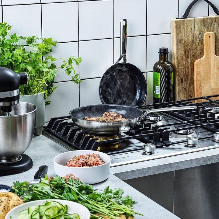 KitchenAid Stainless Steel Edelstahl 3-Schicht Antihaft 5-tlg. Kochgeschirr Set, Bratpfannen, Pfanne