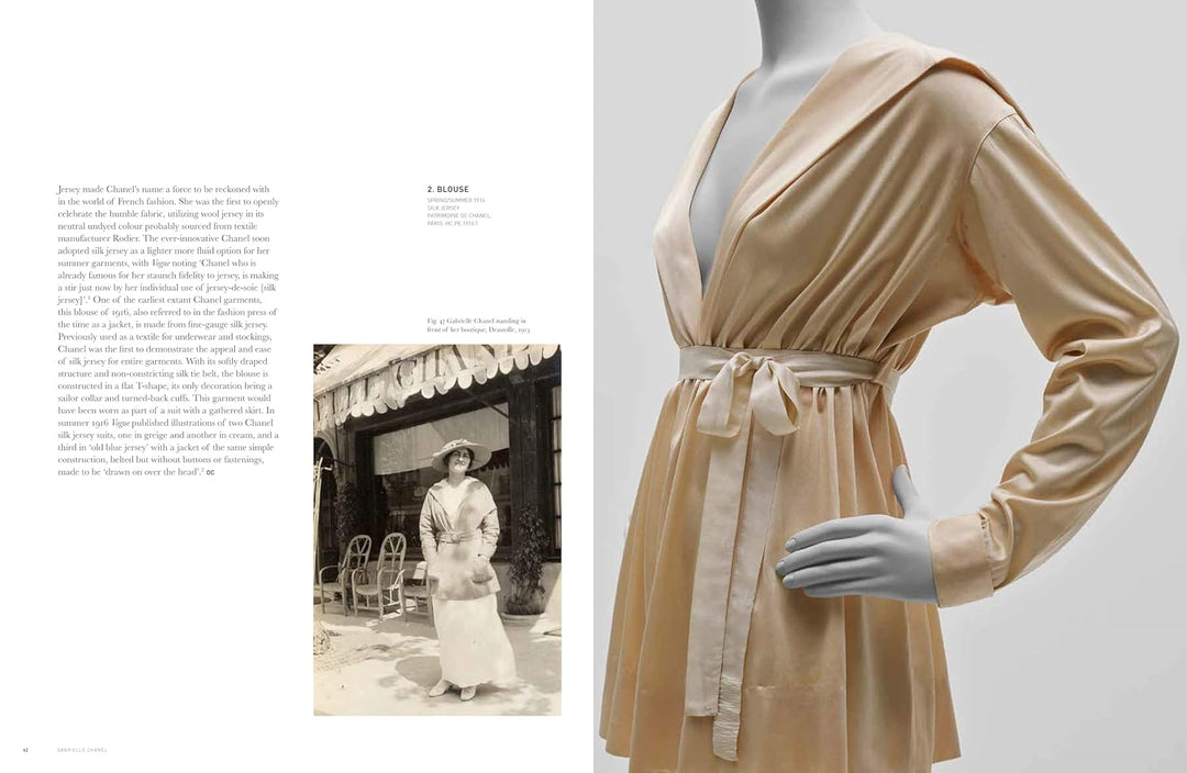 Gabrielle Chanel: 60 Years of Fashion, Gebundenes Buch