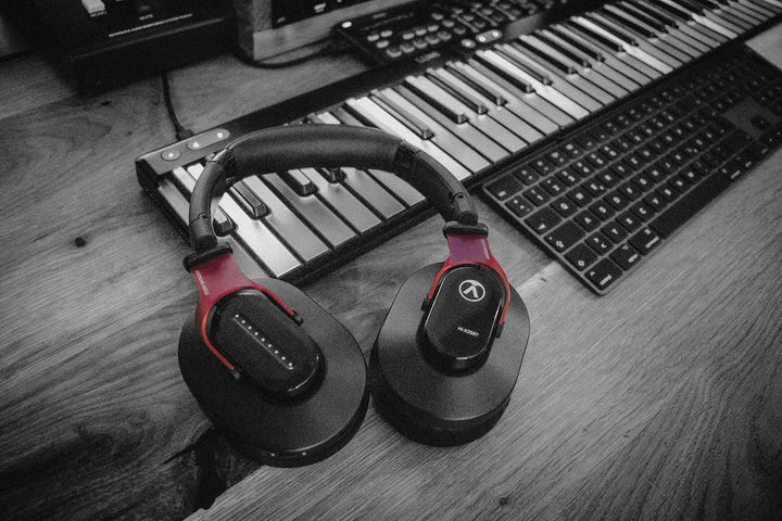Austrian Audio Hi-X25BT Bluetooth Kopfhörer, professionelle kabellose Headphones (ohrumschliessend,