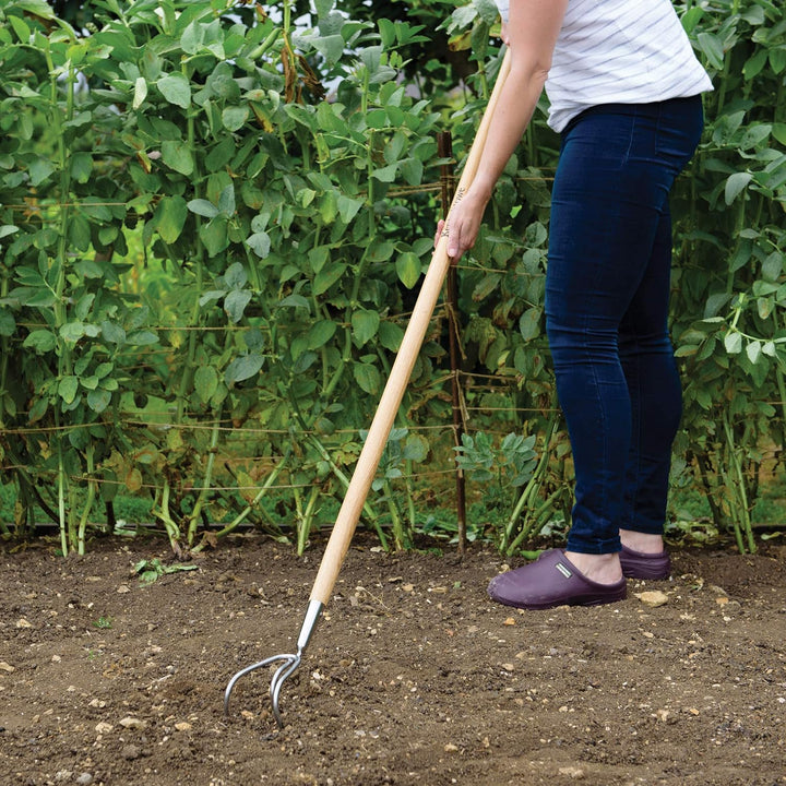 Kent & Stowe Langstiel 3 Zinken-Grubber – Garten-Grubber aus Edelstahl, zum Aufbrechen von Böden, Ga