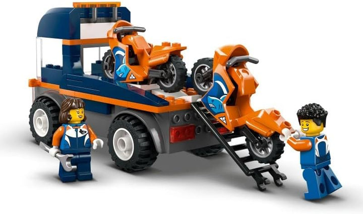 LEGO City Motorradtransporter - Spielzeug zur Förderung der Feinmotorik mit Transporter, 2 Motorräde