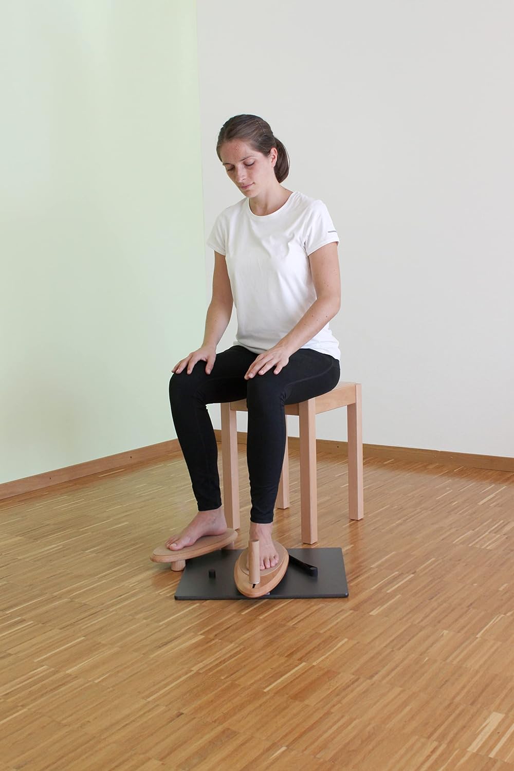 pedalo PhysioFlip I Beinachse I Stand- und Gehsicherheit I Fusstraining I Mobilisierung I Kräftigung