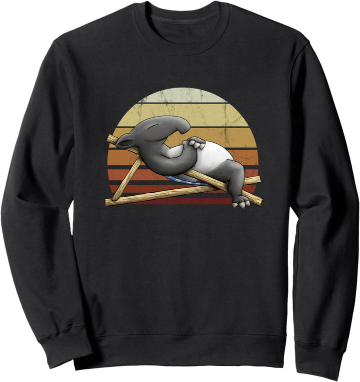 Lässiger Tapir im Liegestuhl vor 80er Retro Sonnenuntergang Sweatshirt