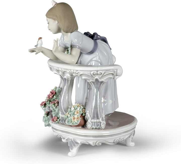 LLADRÓ Mädchen-Figur Frühlingserwachen. Mädchen Mit Blumen. Porzellan.