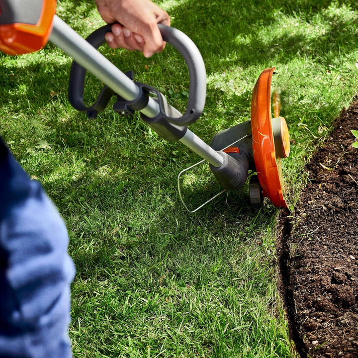 Husqvarna 110iL FLXi Akku-Grasschneider (Grundgerät) – 36 V kabellos, Auto-Feed-Kopf, Kantenschneide