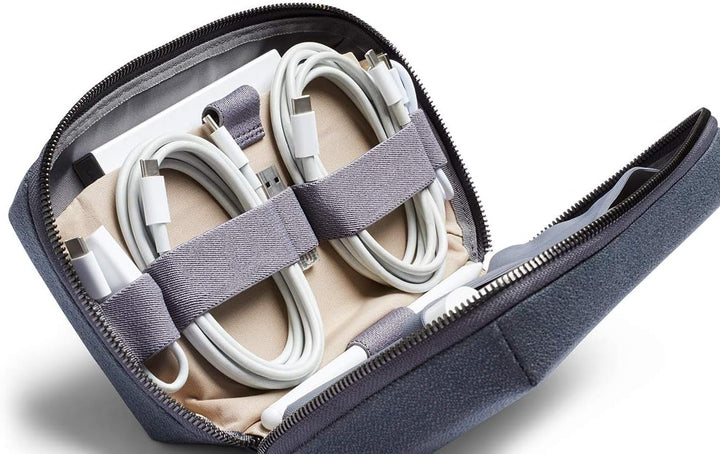 Bellroy Tech Kit, Etui mit Reissverschluss für Tech Accessoires (Akku, Ladegerät, Kabel, Kopfhörer)