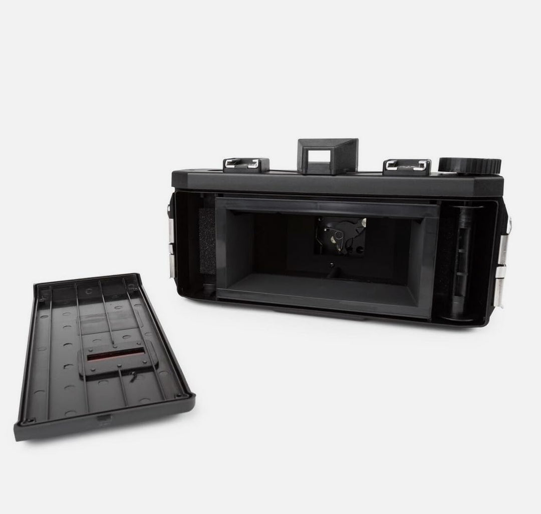 Anton & HOLGA 120N Pan 6x12 Medium Format Panorama Set (incl. B+W Film)