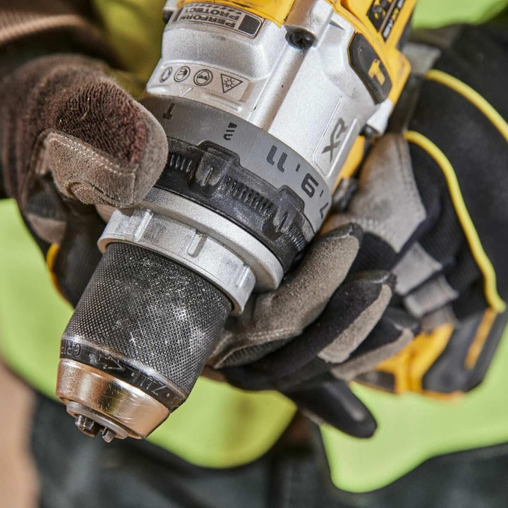 DEWALT DCD1007H2T-QW 3-Gang-Akku-Schlagbohrschrauber inkl. 2. Akku, inkl. Ladegerät
