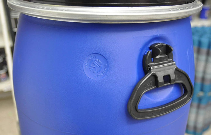 plasteo® Set: 2 x 60 Liter Deckelfass Weithalsfass mit Spannverschluss | Futtertonne | Universalfass