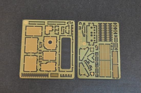 Trumpeter 005574-1/35 Russische Haubitze 2S19 auf Selbstfahrlafette