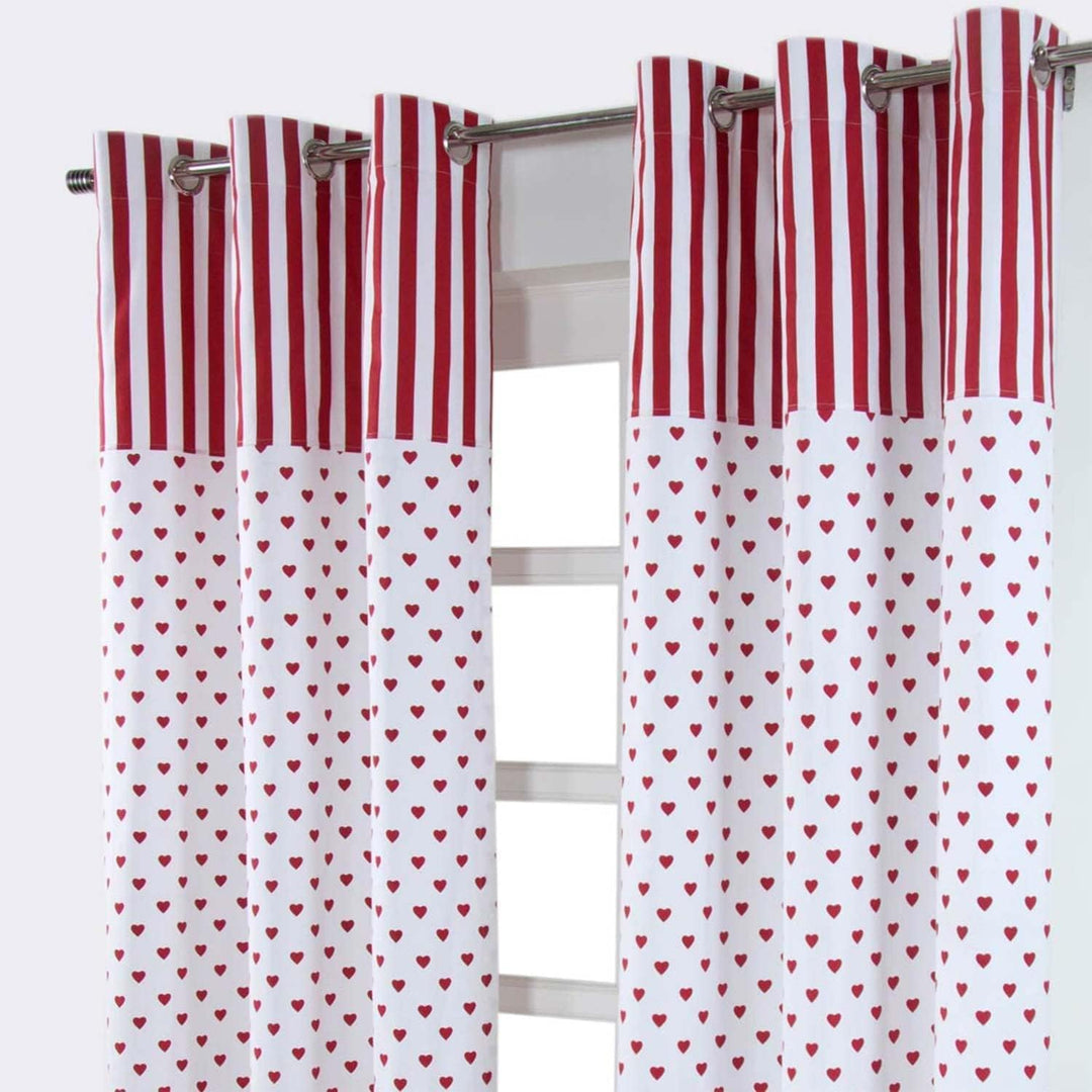 Homescapes Kindervorhang Mädchen Kinderzimmer Ösenvorhang Dekoschal Hearts 2er Set rot weiss 137 x 2