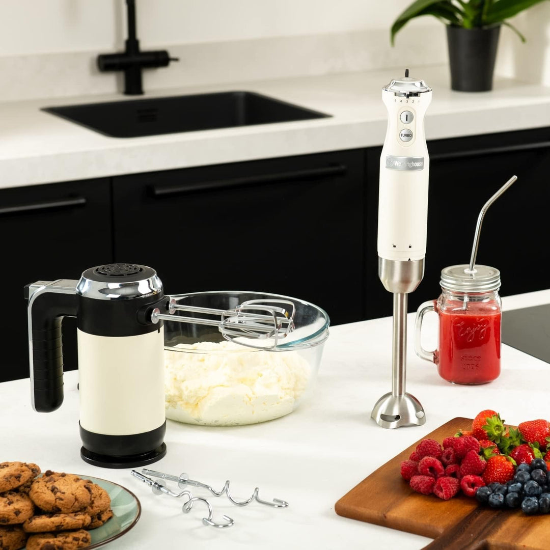 Westinghouse Retro Handmixer, 5 Geschwindigkeitsstufen + Turbofunktion, 2 Rührbesen, 2 Knethaken, LC