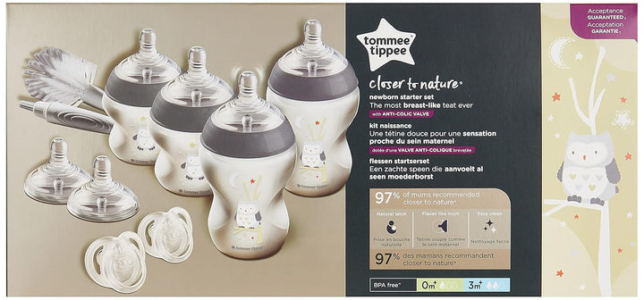 Tommee Tippee Closer to Nature Newborn Baby Bottle Starter Set, Breast-Like Teats with Anti-Colic Va