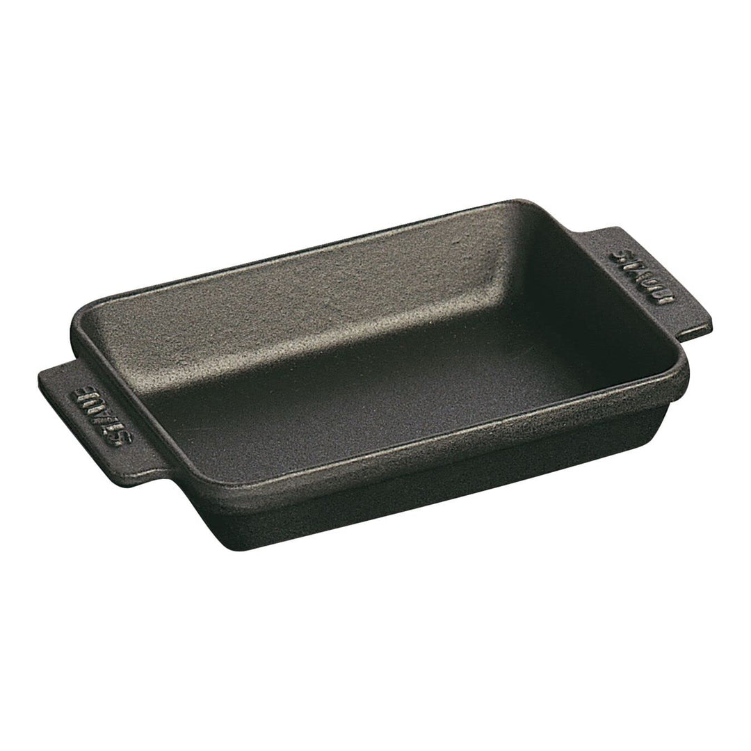Staub 40509-548-0 Mini-Auflaufform, rechteckig 15 x 11 cm, 0,25 L mit mattschwarzer Emaillierung im