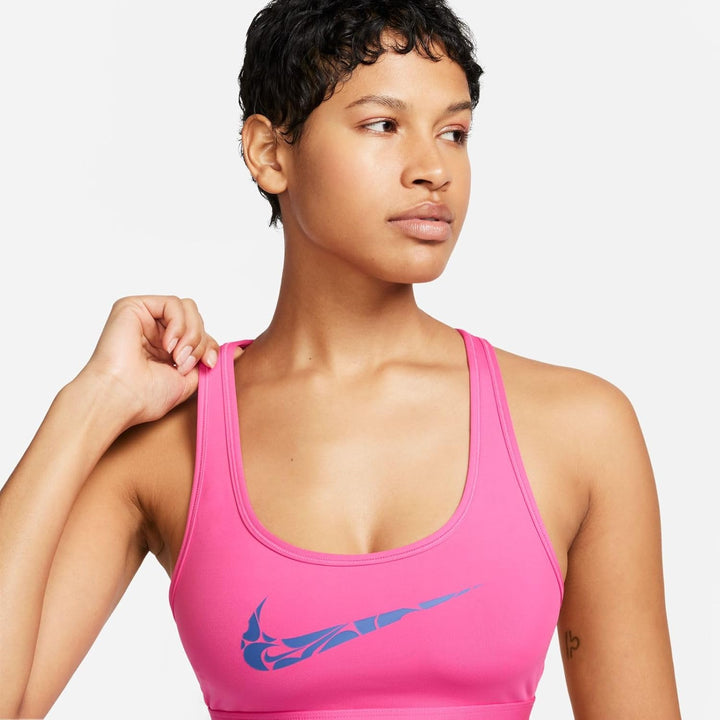 Nike Swoosh gepolsterter Sport-BH mit mittlerem Halt, DX6821 Alchemy Pink/Hyper Royal S, Alchemy Pin