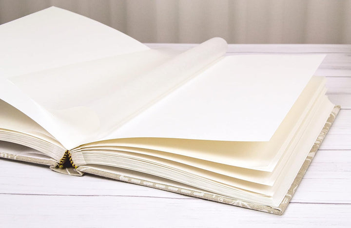 Fotoalbum 31 x 31/40 g (80 Seiten) aus Seidenpapier, Einband aus bedrucktem Papier mit matter Kunsts