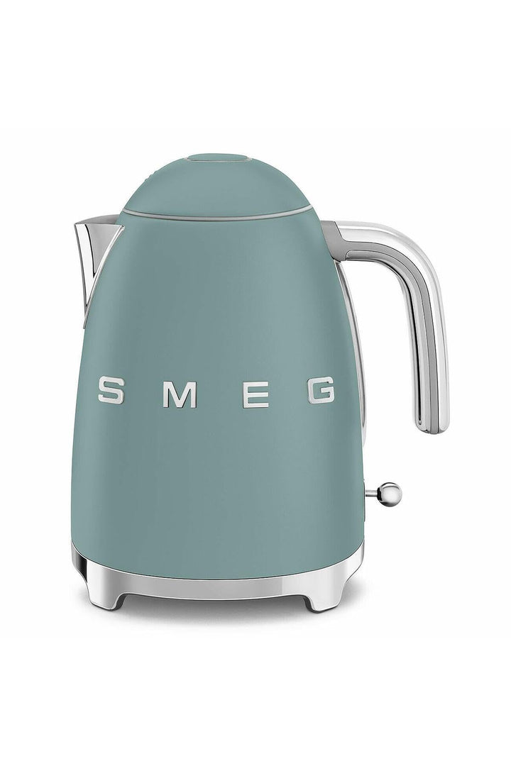 Smeg KLF03EGMEU kettle Smaragdgrün, Ästhetik im Stil der 50er years