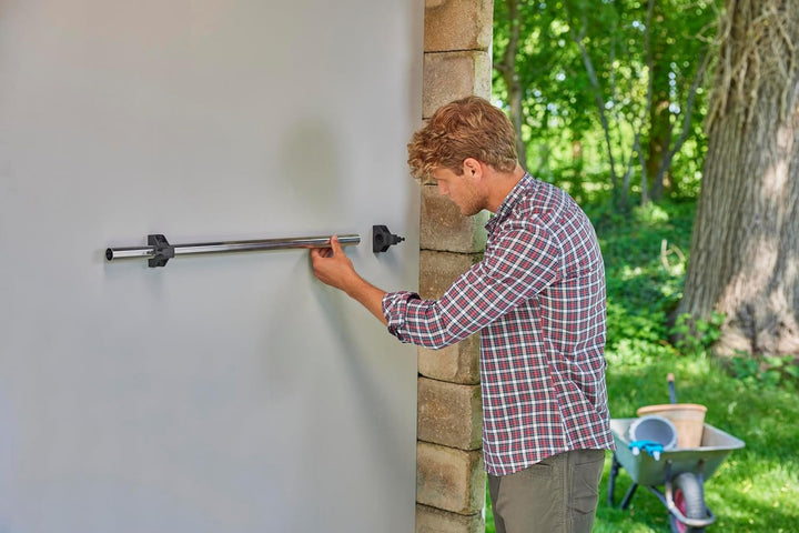 Gardena Gerätehalter Plus: Wandhalterung für Haus- und Gartengeräte, 78 cm Breite, 60 kg Maximalgewi
