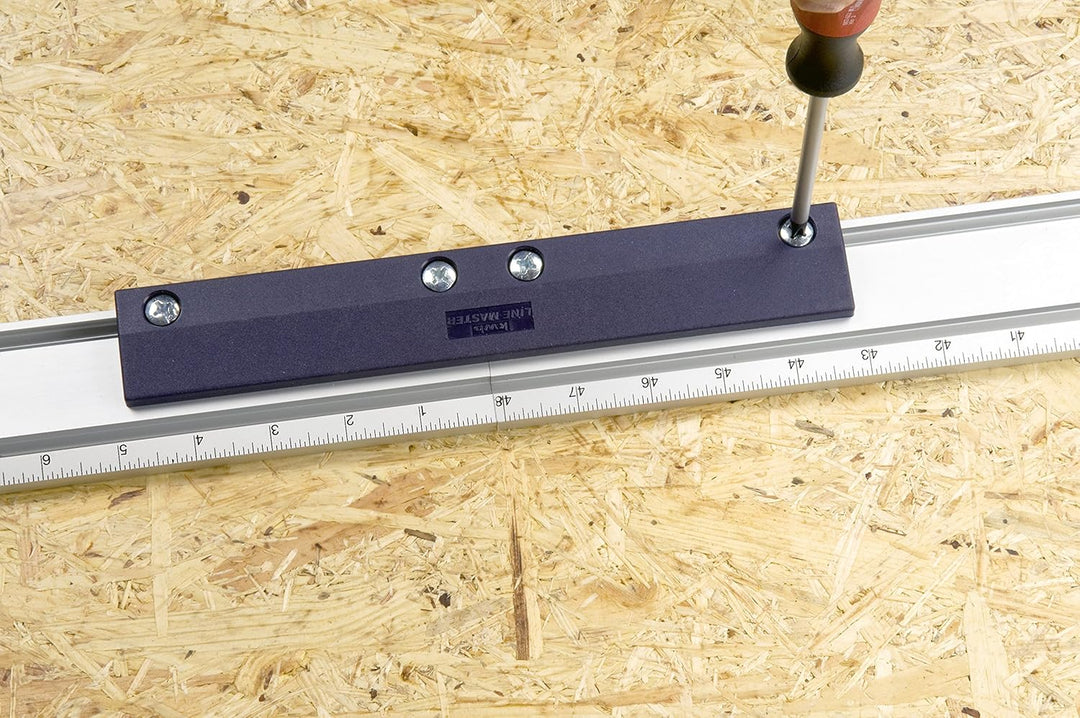 kwb LINE MASTER Präzisionslineal – 800-mm Universal-Führungsschiene für Kreissäge, Stichsäge und Obe