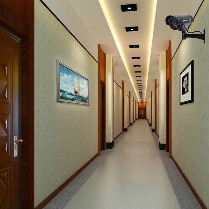 DODUOS 2 Stück Kamera Atrappe Aussen mit LED-Licht, Fake Kamera, Überwachungskamera Attrappe, Dummy