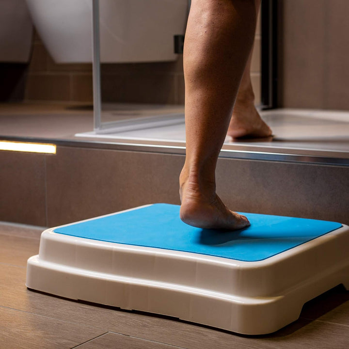 UPP 10 cm Badezimmer-Stufe stapelbar &amp; erweiterbar | Belastbar bis 189 kg | Tritthocker für Senioren