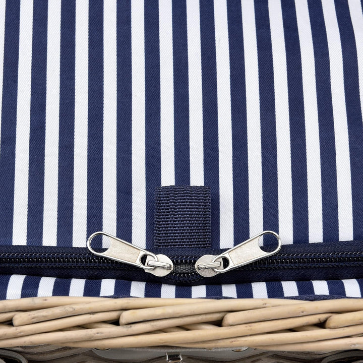 casa.pro Picknickkorb für 4 Personen Picknick-Set mit Kühltasche inkl. Geschirr Besteck Korkenzieher