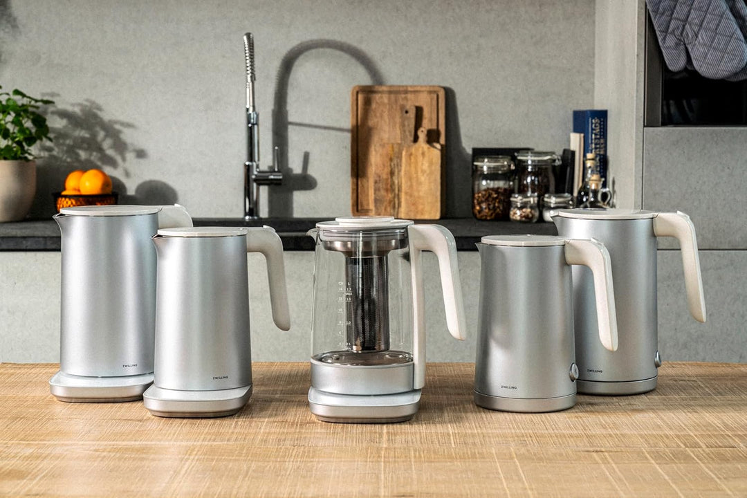 ZWILLING ENFINIGY Wasserkocher Pro mit 6 Temperatureinstellungen, Warmhaltefunktion, Edelstahl-Behäl
