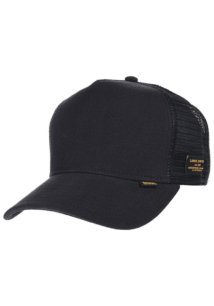 Djinn'Auspuff, Schwarz