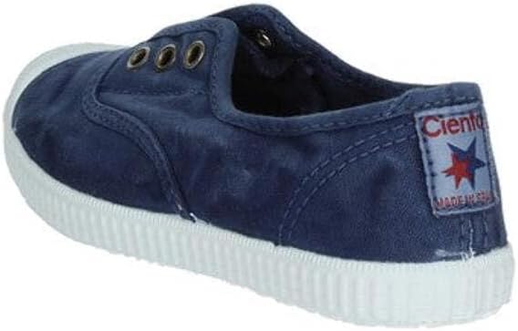CIENTA - Blauer Schuh aus Stoff, made in Spain, auf der Vorderseite ein elastischer Einsatz, goldene