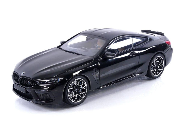 Minichamps 110029021 Miniaturauto aus der Kollektion, Black Metallic