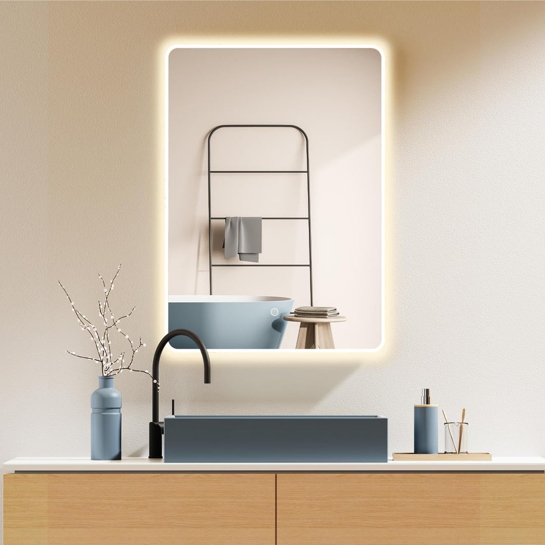 HOKO LED Badspiegel 50x70 cm / 70x50 cm Alaska mit Weisser Metall Rahmen, HOCH+QUER Montage. Touch S