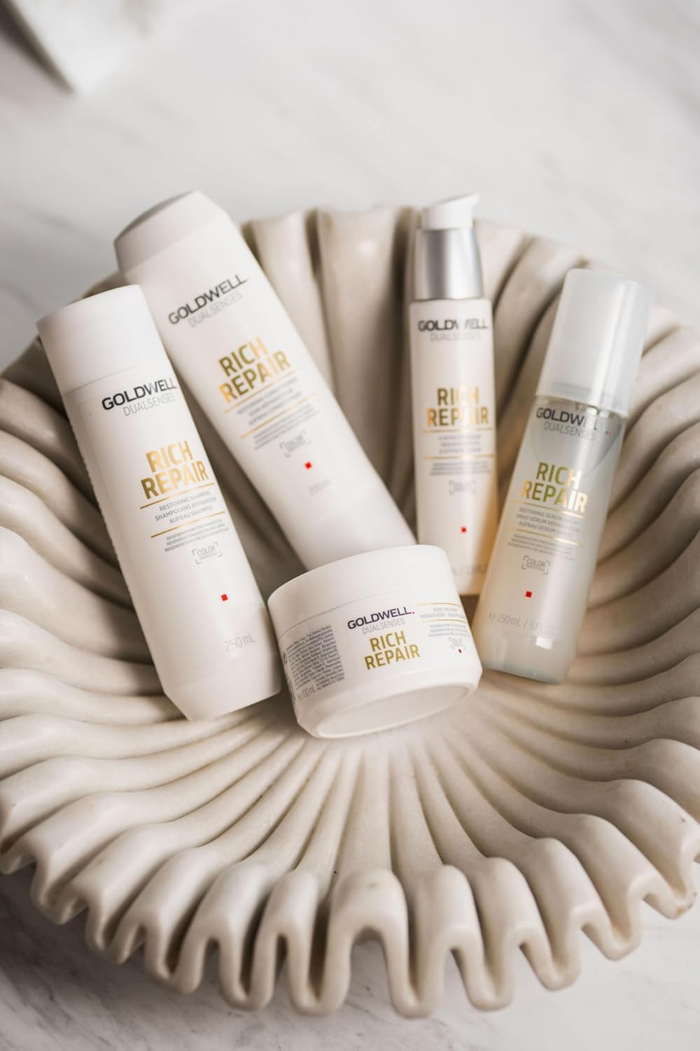 Goldwell Dualsenses Rich Repair 6 Effekte Serum, für trockenes und geschädigtes Haar, 100 ml Unparf