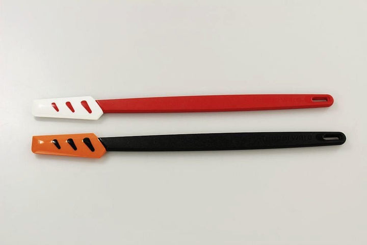 TUPPERWARE Griffbereit Kleiner Top-Schaber schwarz-orange+Top-Schaber rot-weiss 28637