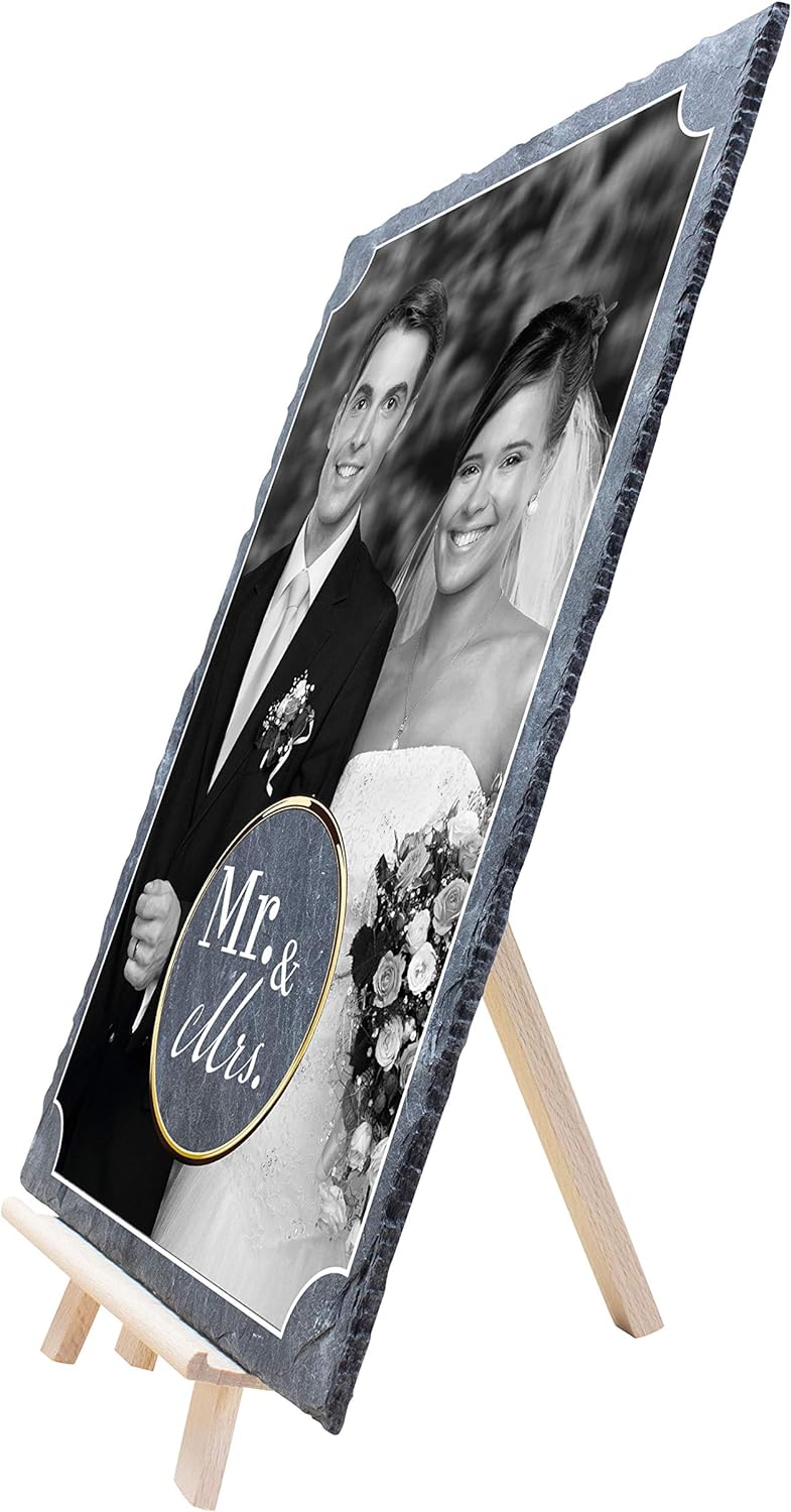 wandmotiv24 Schiefertafel Hochzeit Mr. & Mrs. mit Staffelei, Personalisierbar Digitaldruck Schwarzwe