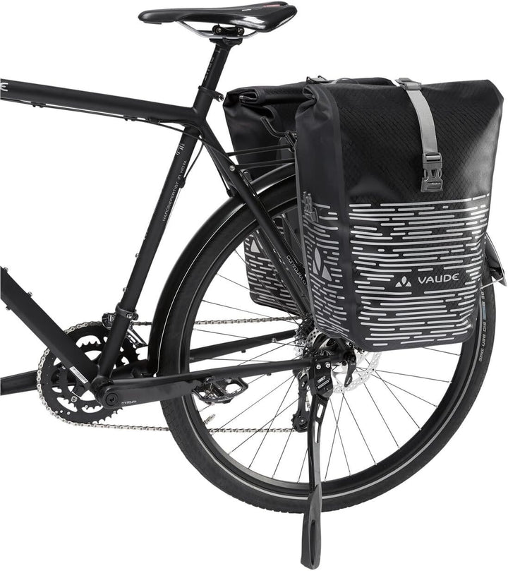 VAUDE Aqua Back Luminum II - Fahrradtasche - 2 Hinterradtaschen (2x24 Liter) - wasserdicht - Made in