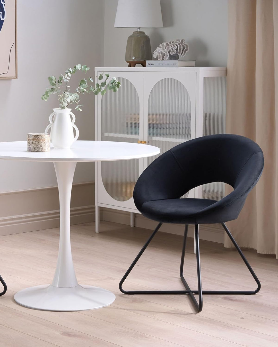 Sessel rund Samt schwarz mit Metallgestell Kufengestell Glamourös Retro Rachel