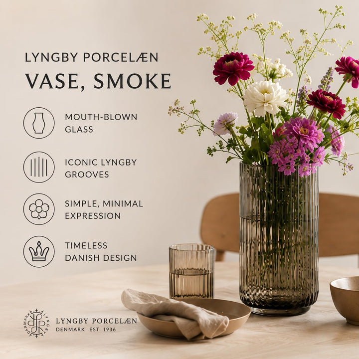 Lyngbyvase aus Porzellan, hohe Vase mit Rillen, Zylinder Blumentopf in Smoke, 20.5cm