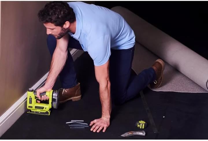 RYOBI 18 V ONE+ Akku-Tacker R18ST50-0 (Rückenbreite 10 mm, Klammerkapazität 6-14mm, Magazinkapazität