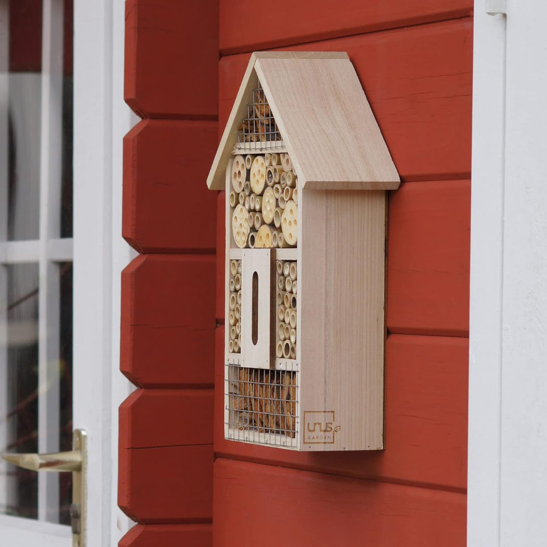 Insektenhotel Natur mit FSC ® Mix Credit, Natur
