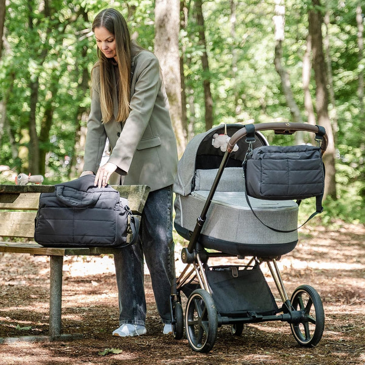 Done by Deer Wickeltasche Kinderwagen - Windeltasche - Wasserabweisende Kinderwagentasche mit Wickel