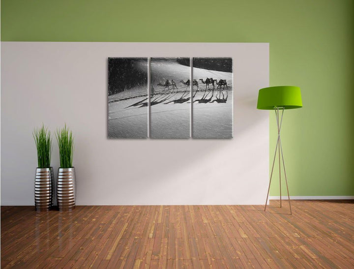 Pixxprint Kamelkarawane in Wüste als Leinwandbild/Grösse: 3 Teilig (120x80) cm/Wandbild/Kunstdruck/f